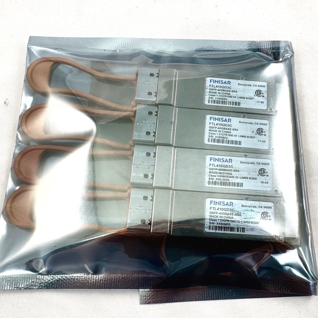 [FTL410QD3C-LOT4] Finisar QSFP+ Gen3 Optical Transceiver - 40BASE-SR4/10GBASE-SR 300m - Lot of 4